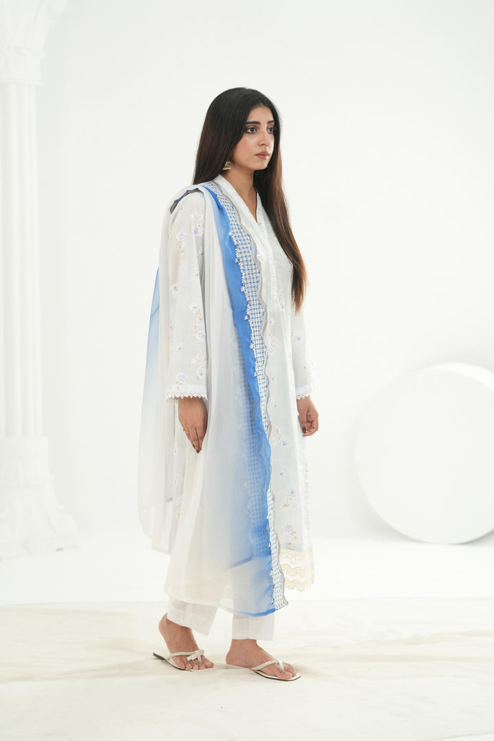 Lisse - Xenia Namah Summer 26' Stitched