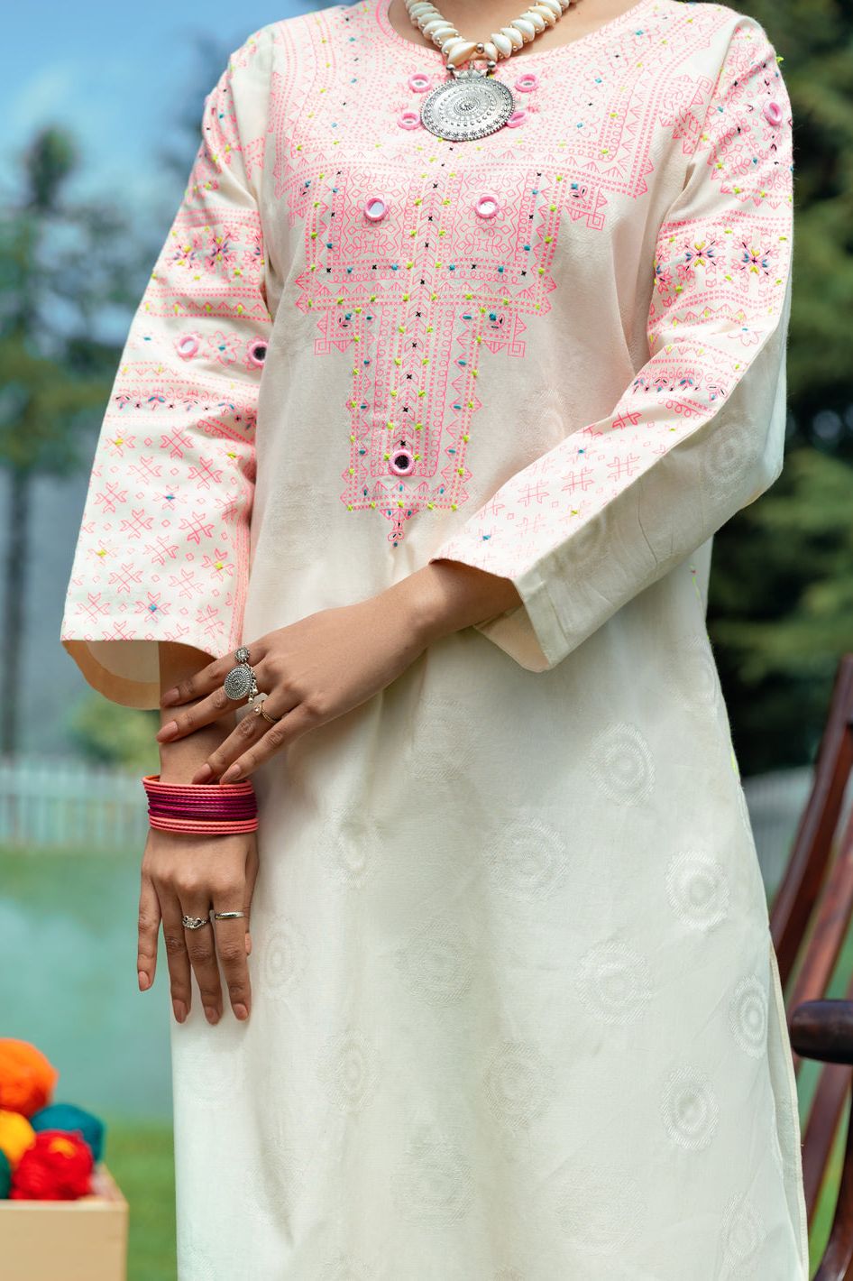 Jacquard Off White Kurti - Almirah