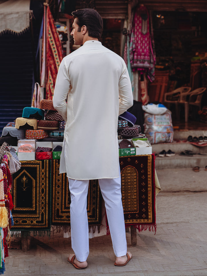 Blended Off White Kurta - Almirah