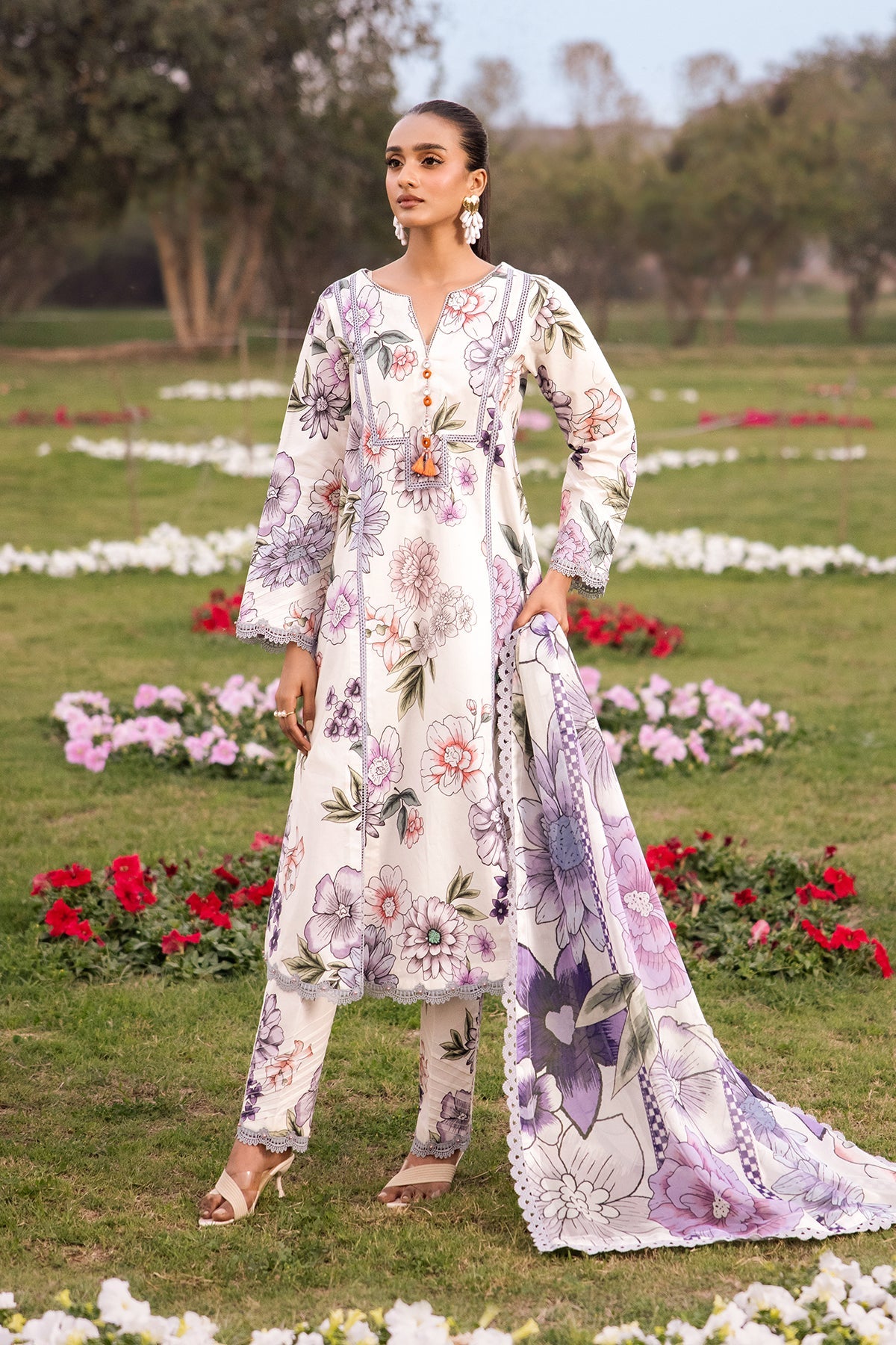 Tuberose - Alizeh Sheen Prints