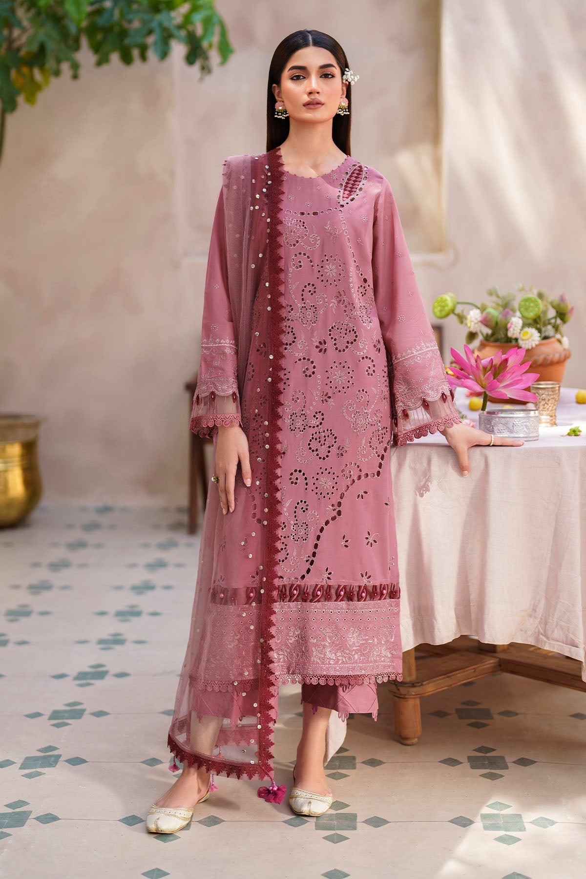 Lawn Pink Stitched Suit - Nureh