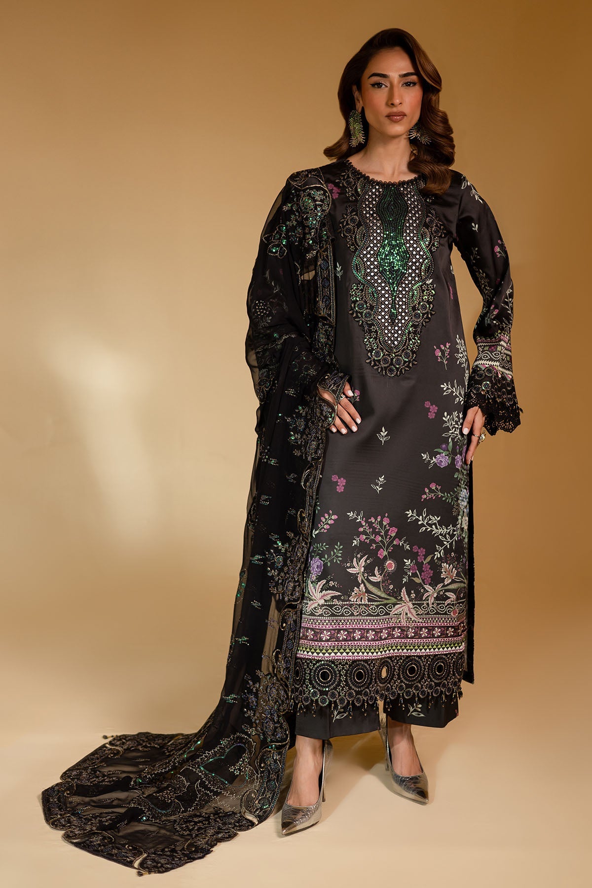 Silk Black Stitched Suit - Nureh