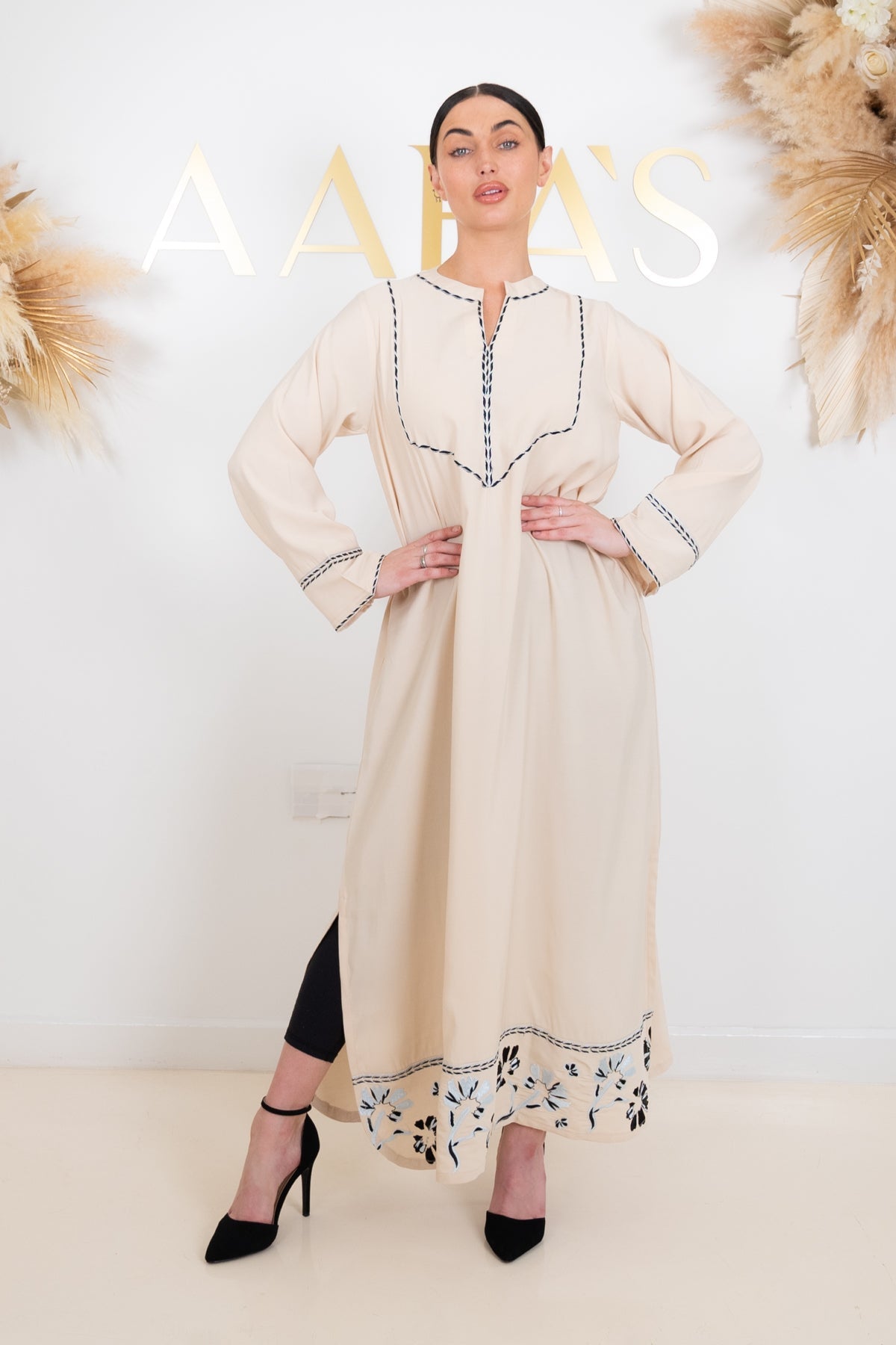 Layaan Midi Dress