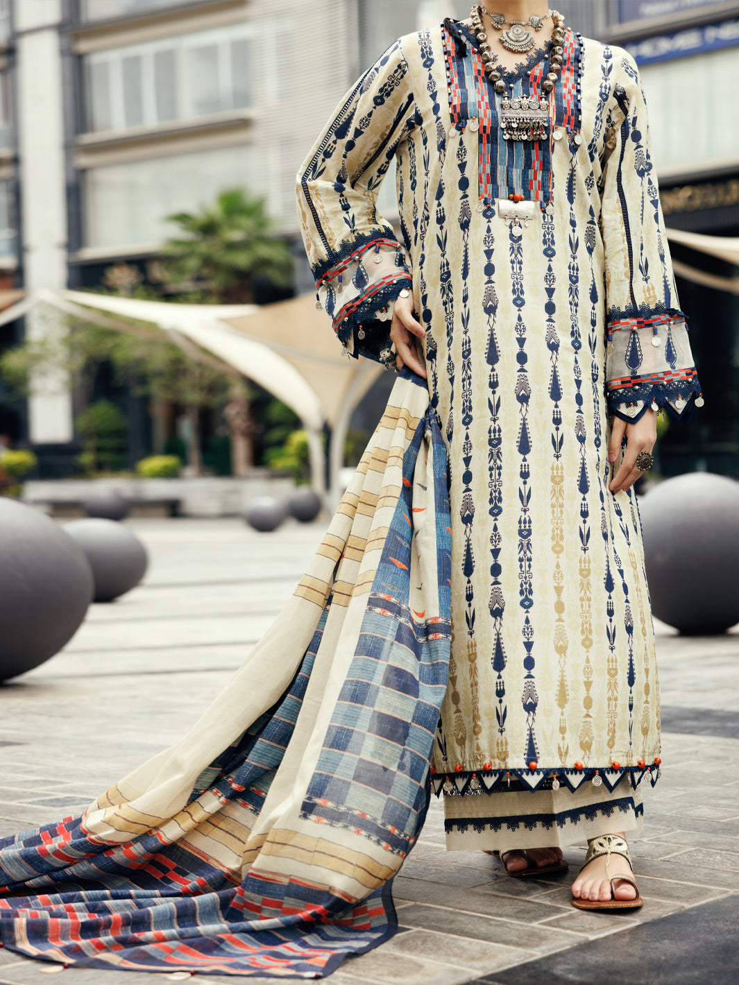 Lawn Teal Unstitched Suit - Almirah