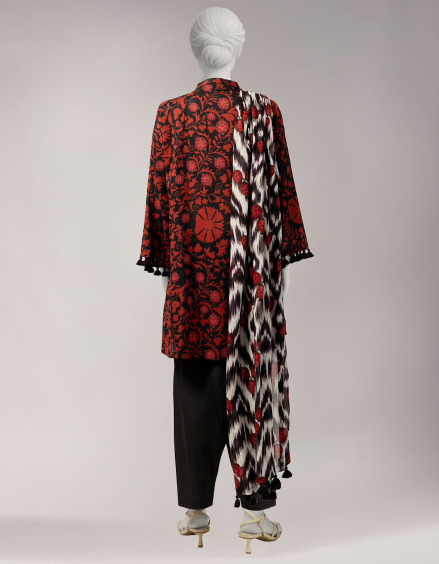 Lawn Multicolor Unstitched Suit - J. Junaid Jamshed