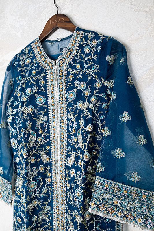 Elahez 3 Piece Stitched Suit - Nyra