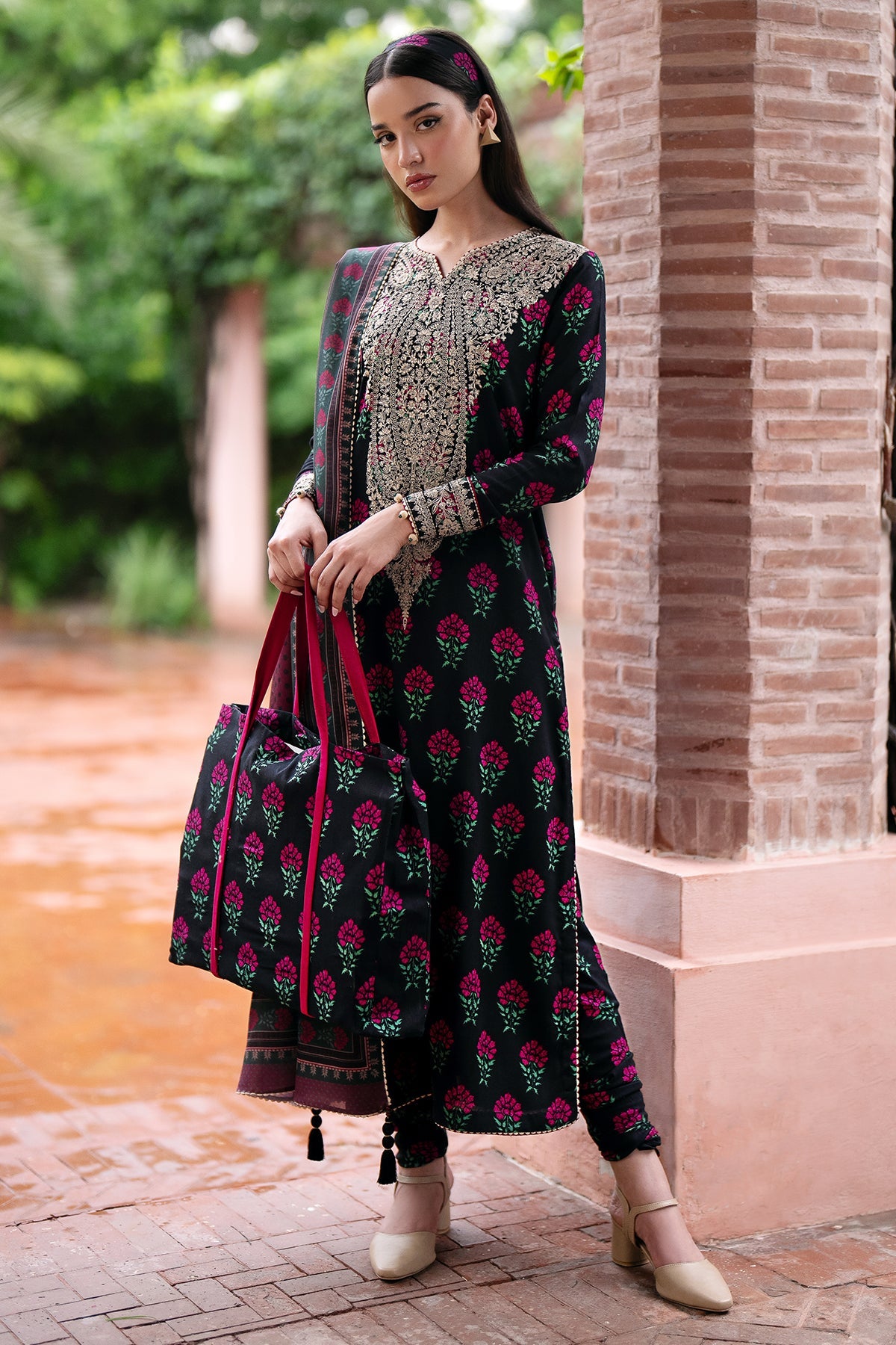 Digital Printed Embroidered Viscose Black Stitched Suit - Jazmin