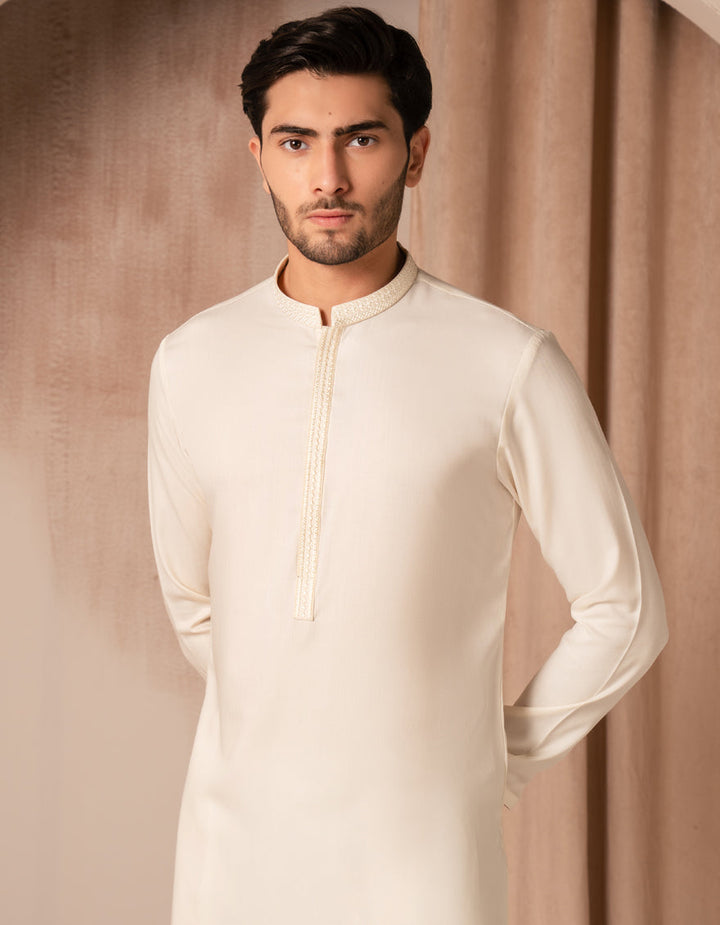 Blended White Kurta - J. Junaid Jamshed