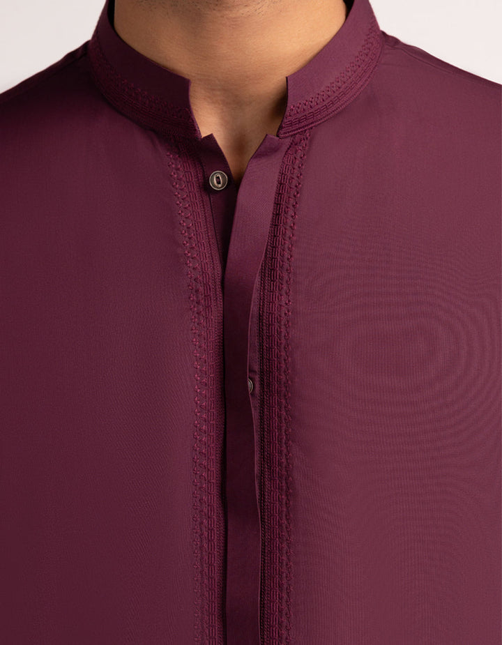 Blended Red Berry Jubba - J. Junaid Jamshed