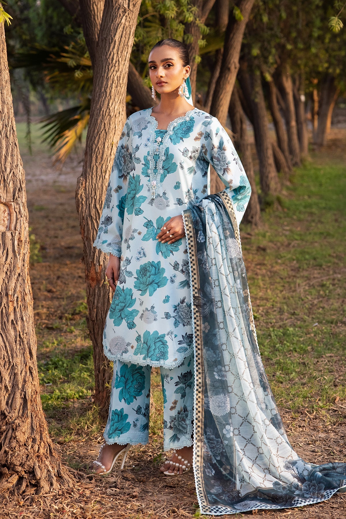 Bluet - Alizeh Sheen Prints