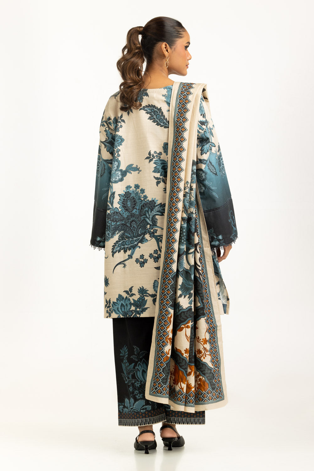 Khaddar Printed Off White Stitched Suit - Gul Ahmed