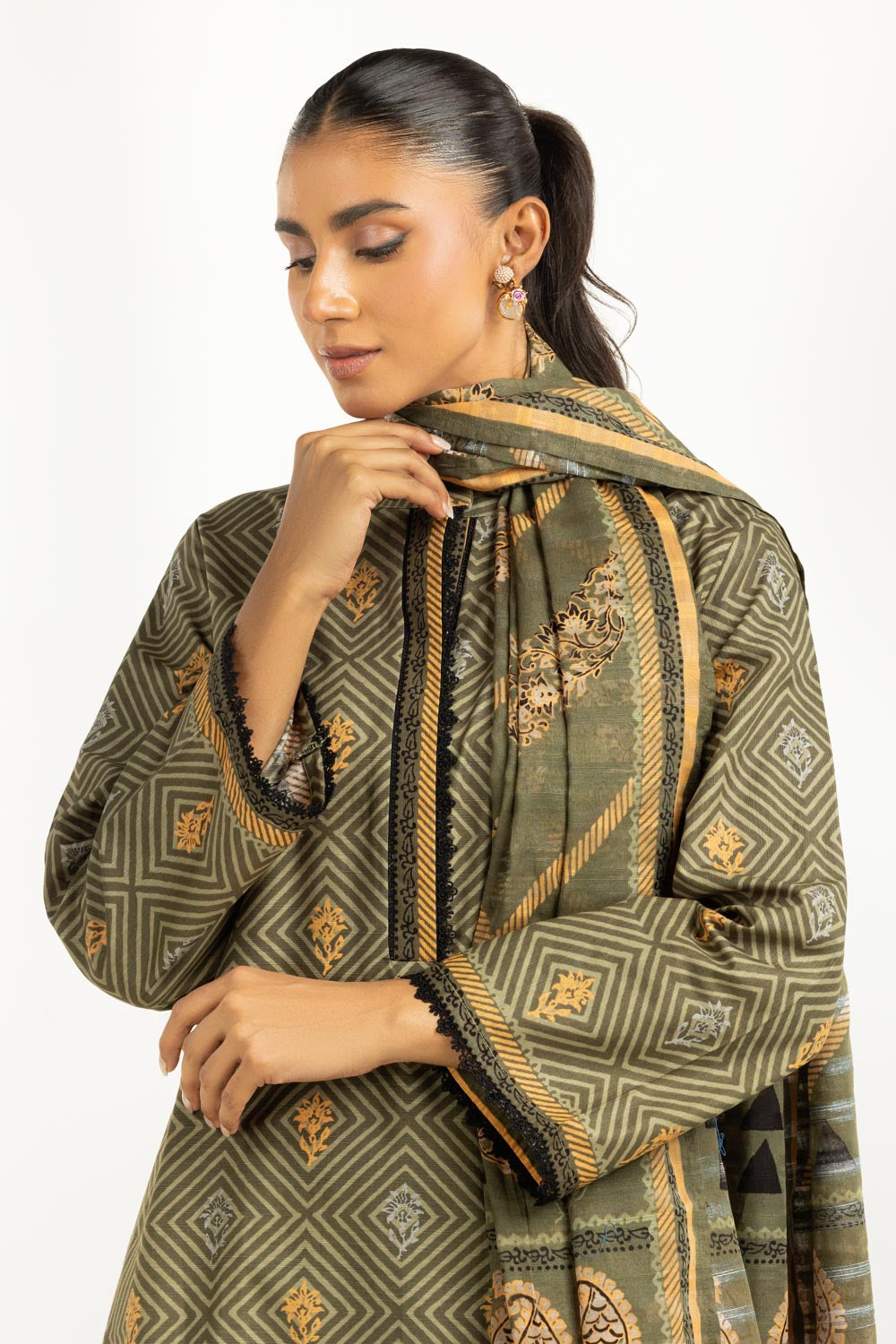 Khaddar Printed Green Stitched Suit - Gul Ahmed