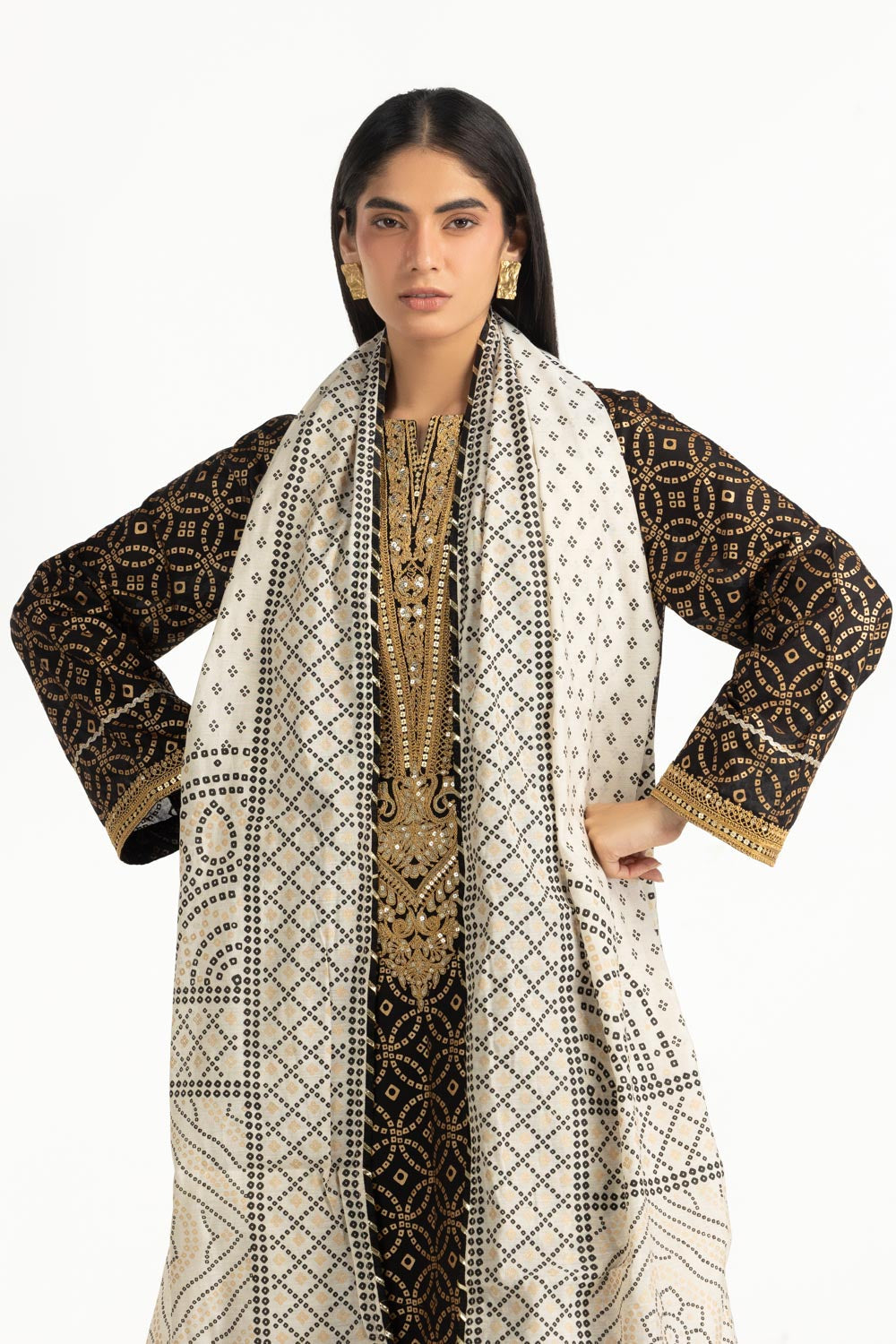 Gold Printed Lawn Black Stitched Suit - Gul Ahmed