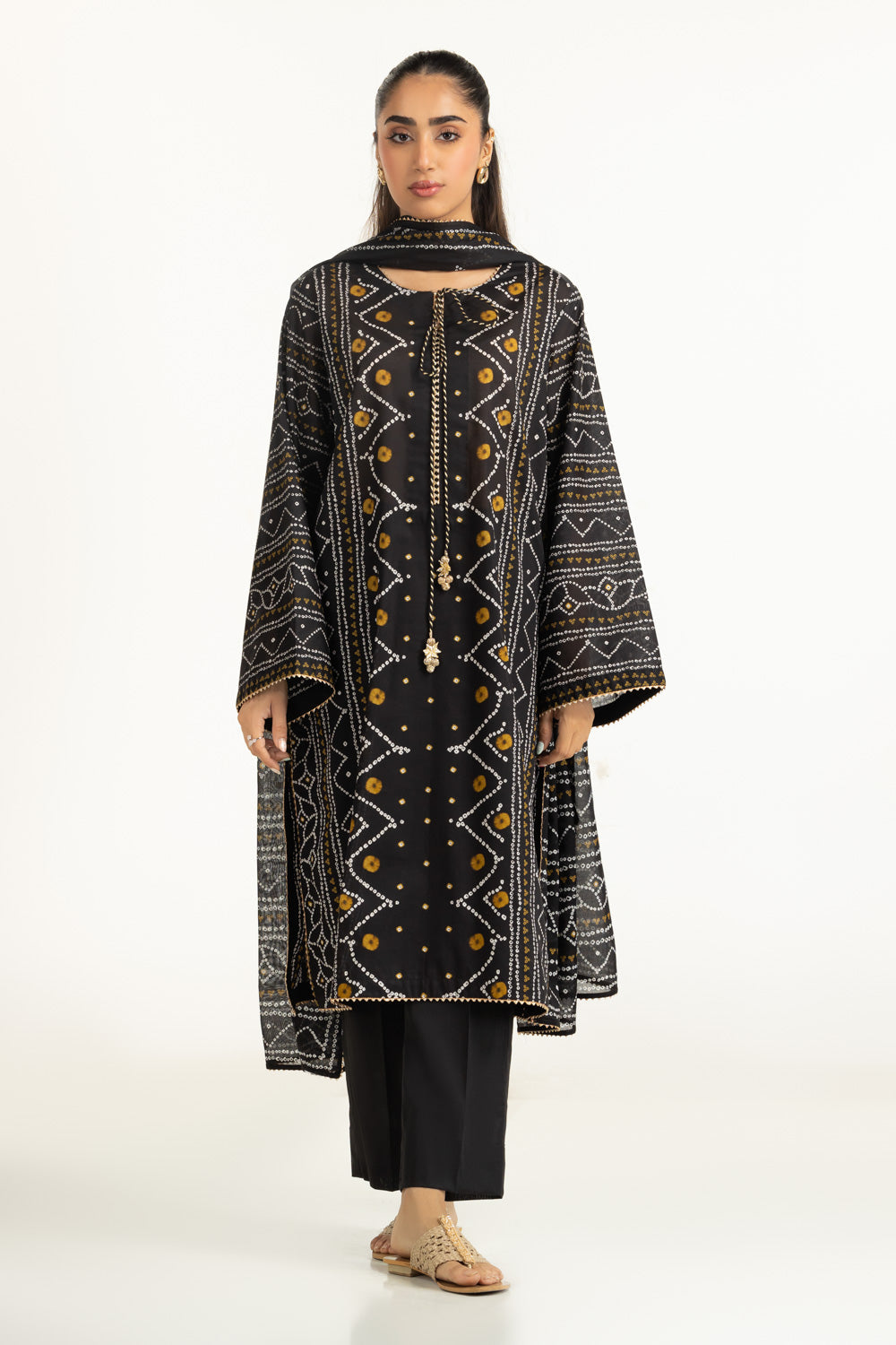 Printed Lawn Black Stitched Suit - Gul Ahmed