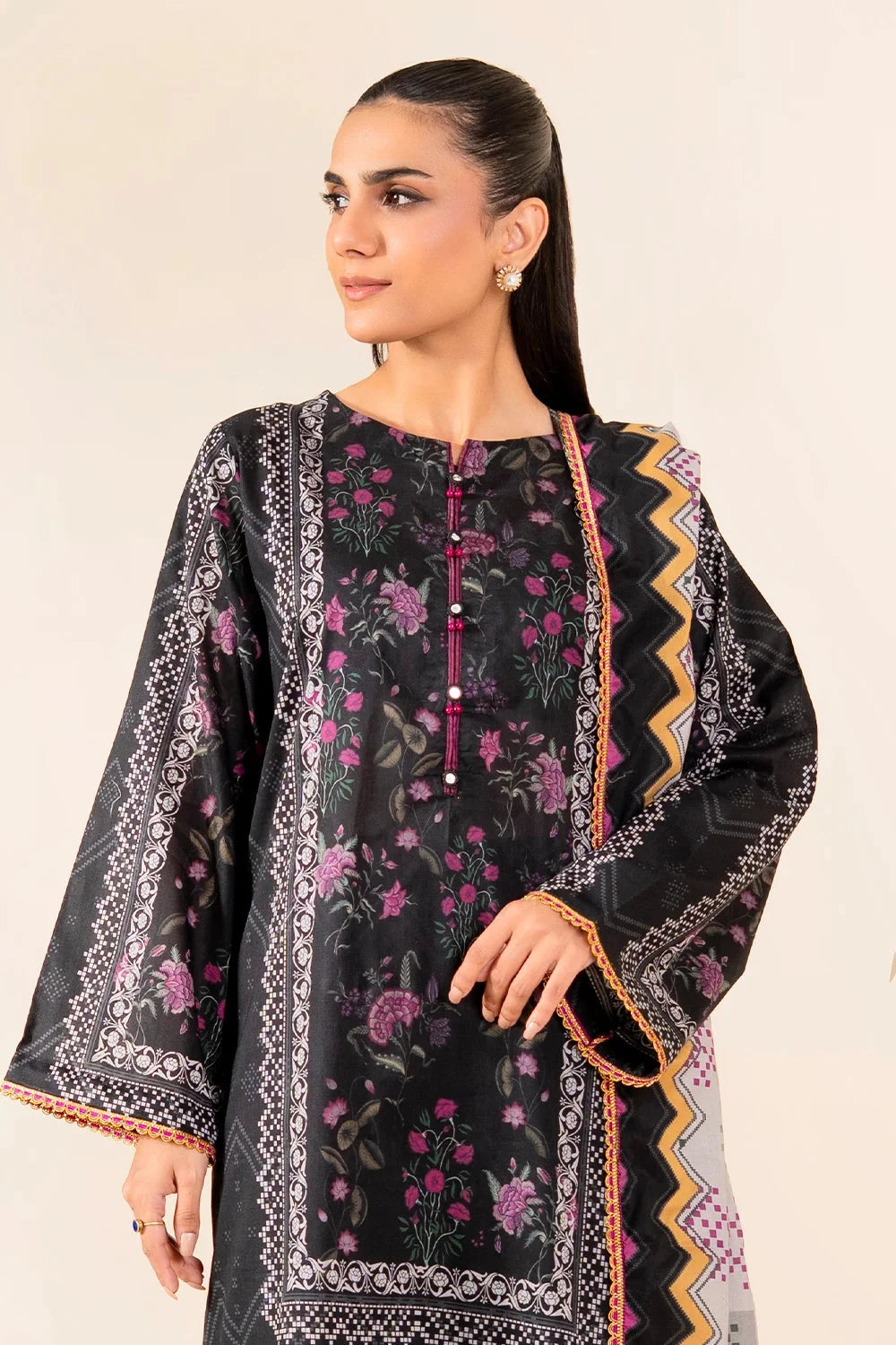 Printed Lawn Black Stitched Suit - Khas