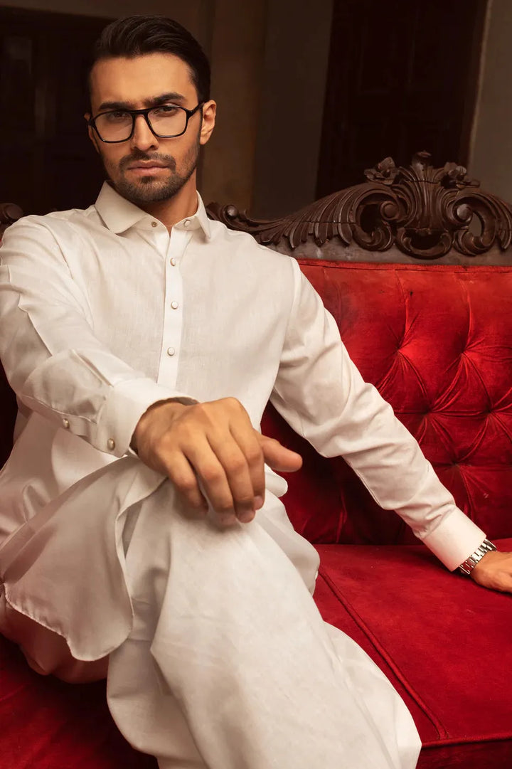 Blended White Kurta Shalwar - Wasim Akram by J. Junaid Jamshed
