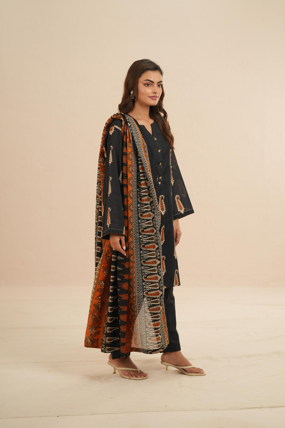 Lawn Black Stitched Suit - Nishat