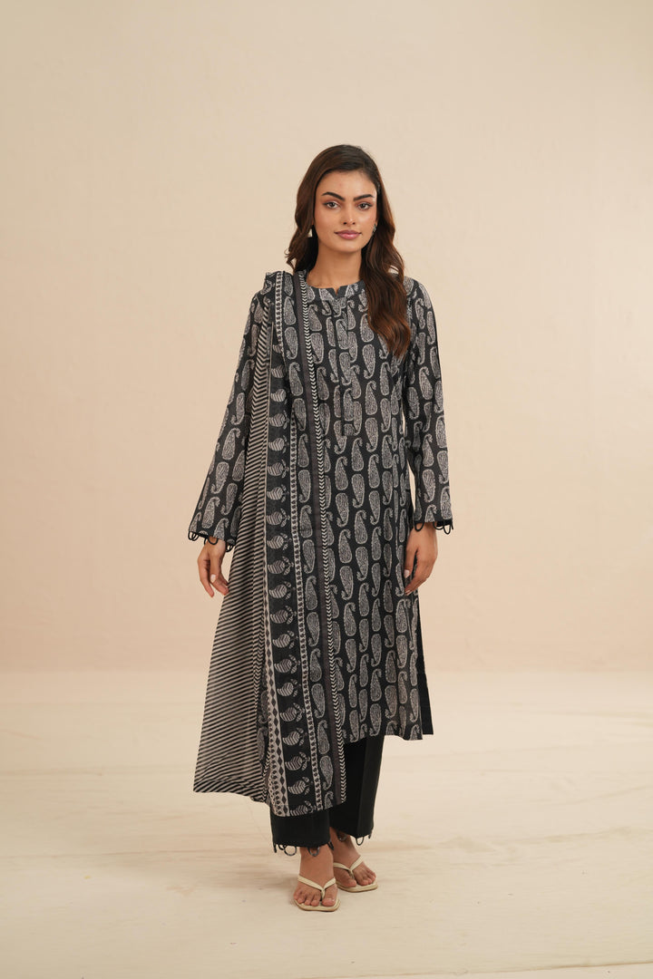 Lawn Black Stitched Suit - Nishat