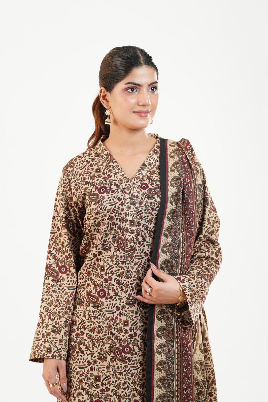 Printed Khaddar Off White Stitched Suit - Nishat