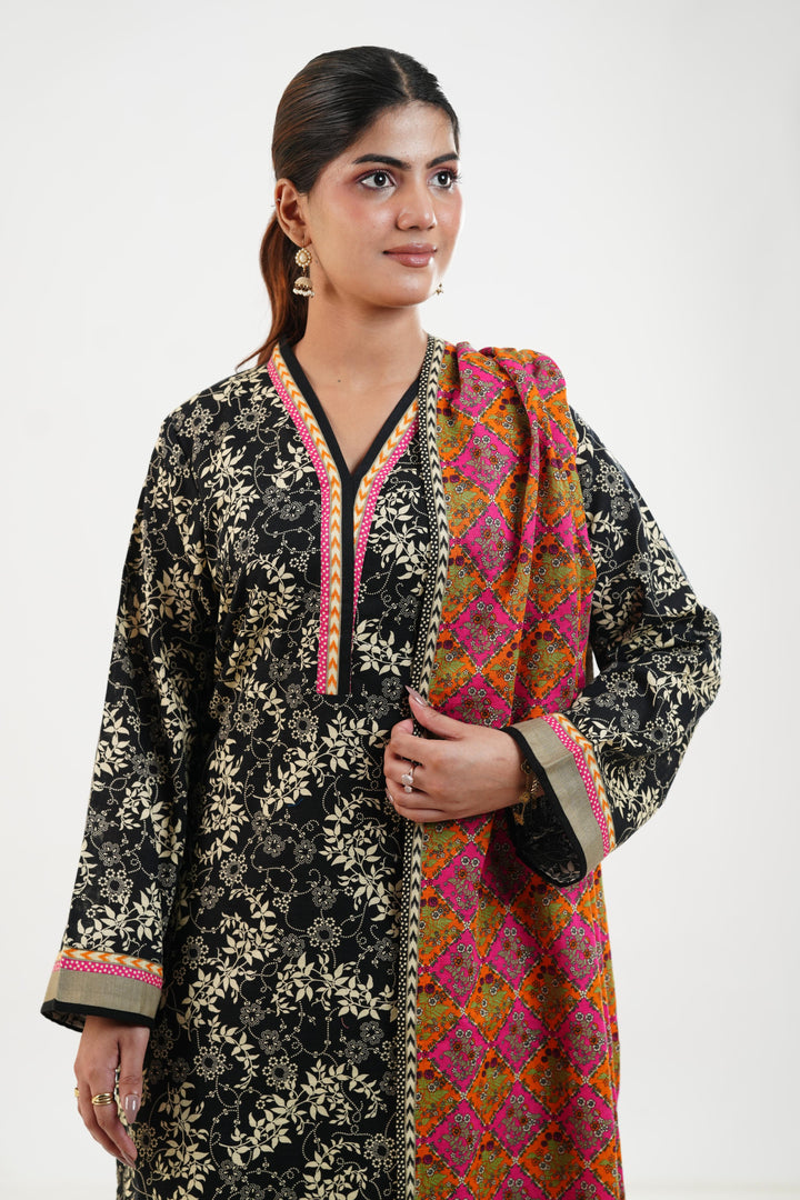 Printed Linen Black Stitched Suit - Nishat