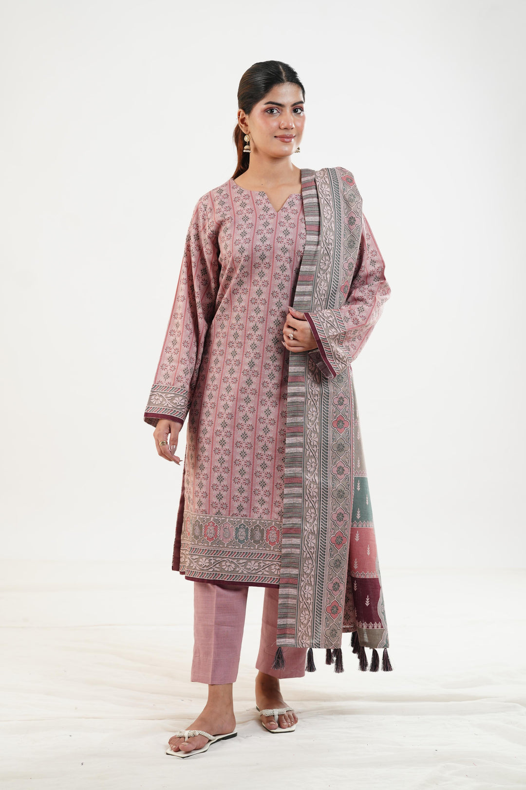 Printed Linen Tea Pink Stitched Suit - Nishat