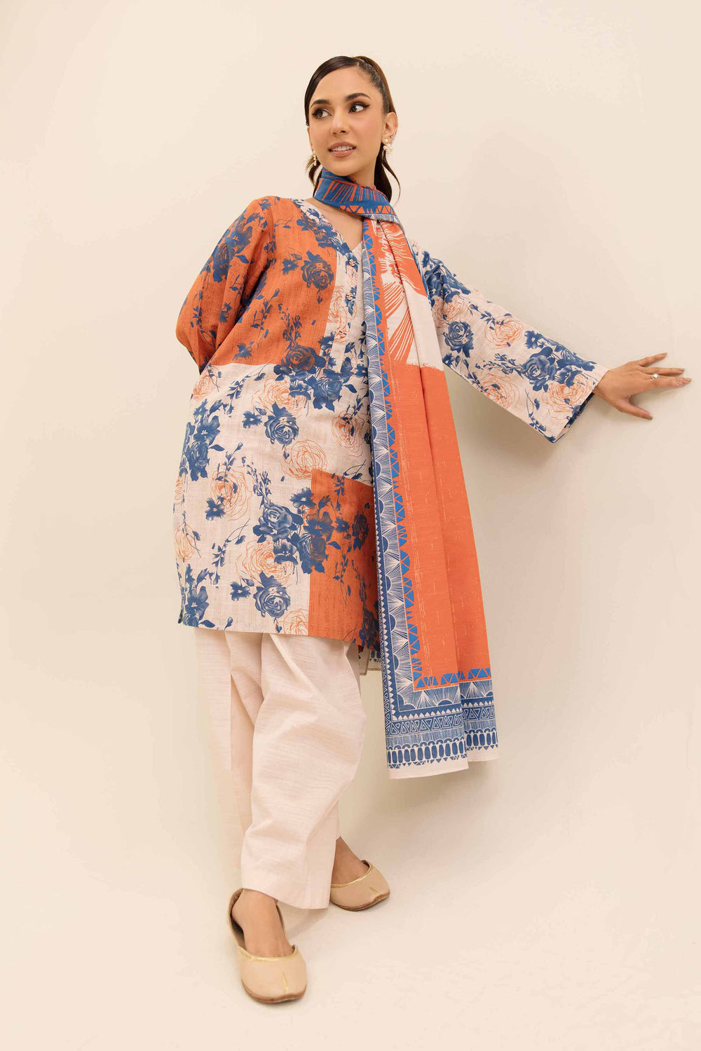 Digital Printed Cotton Slub Blue & Beige Unstitched Suit - Nishat