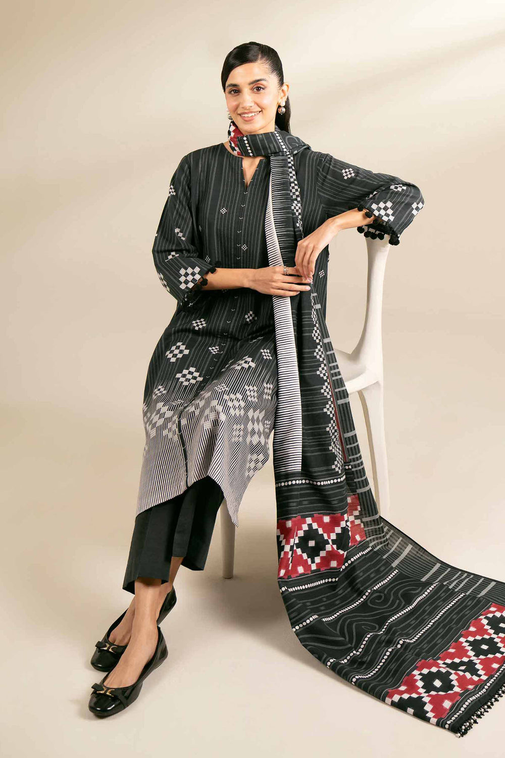 Printed Cotton Slub Charcoal Stitched Suit - Nishat