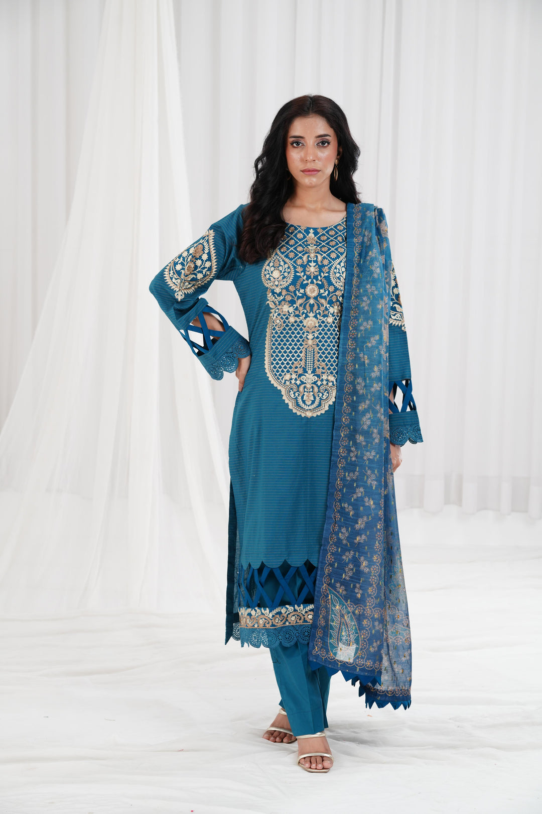 Embroidered Teal Stitched Suit - Nishat