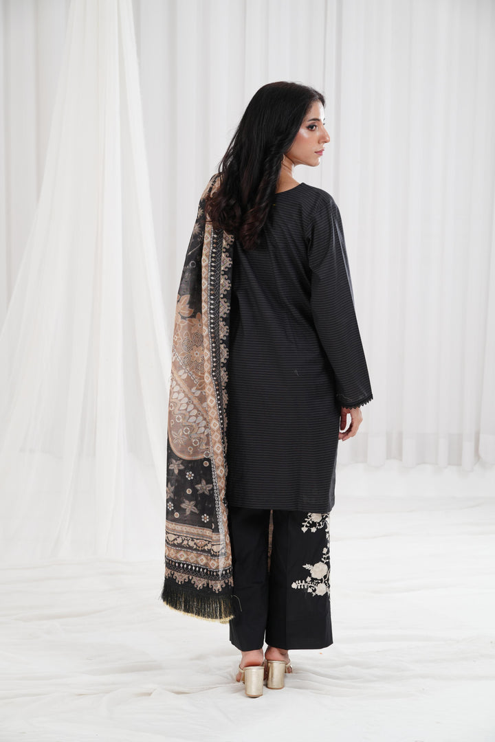 Embroidered Black Stitched Suit - Nishat