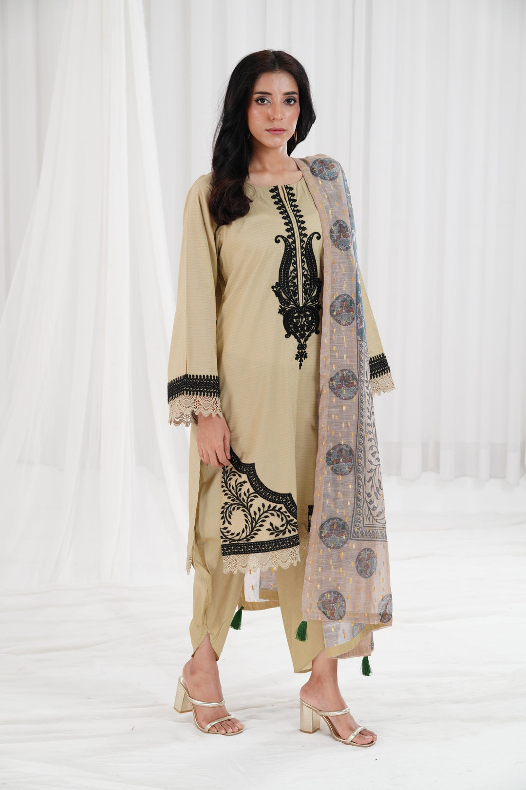Embroidered Dull Gold Stitched Suit - Nishat