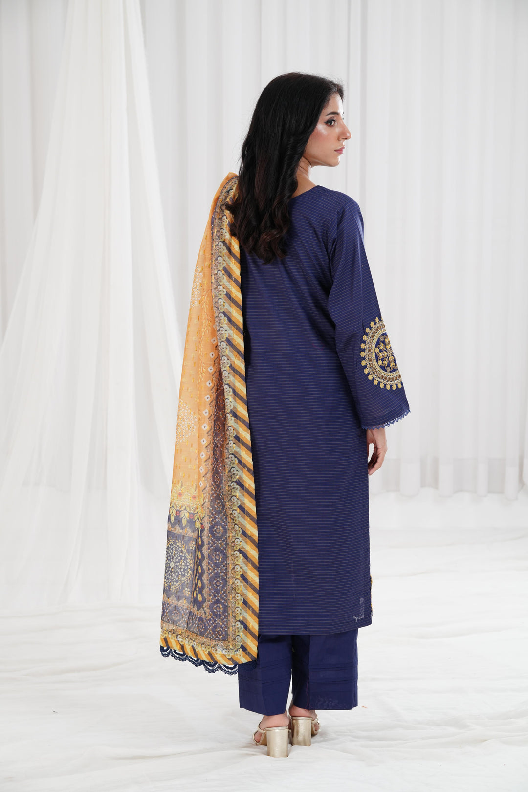 Embroidered Yellow Stitched Suit - Nishat