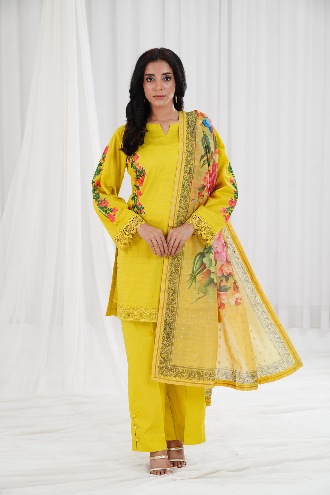 Embroidered Yellow Stitched Suit - Nishat