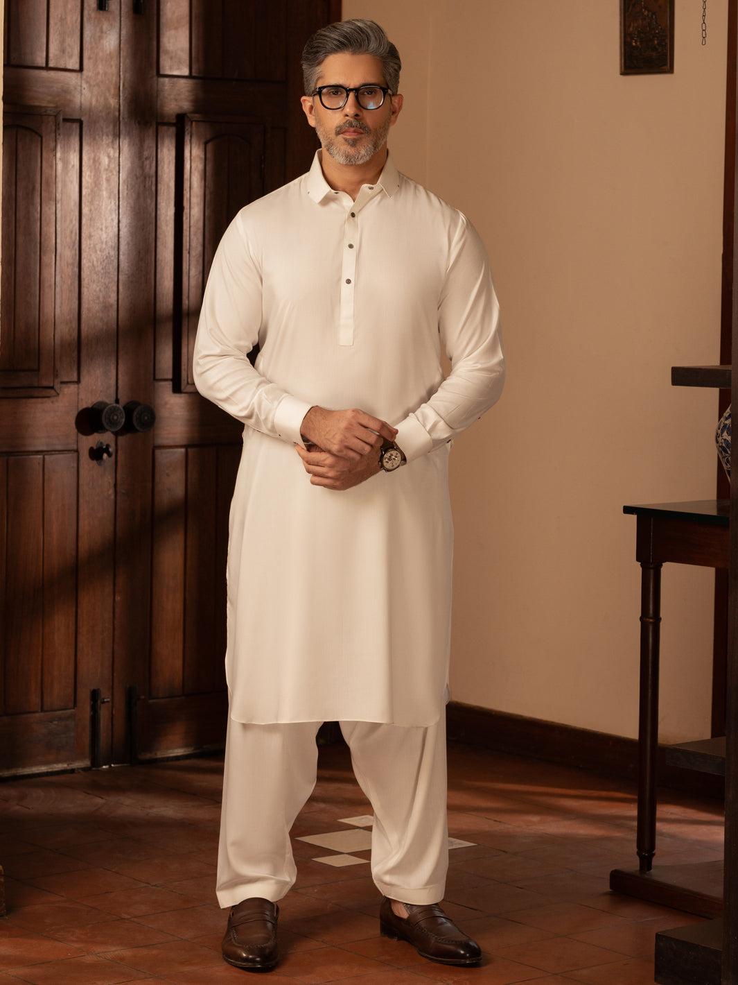 Blended White Kameez Shalwar - Almirah