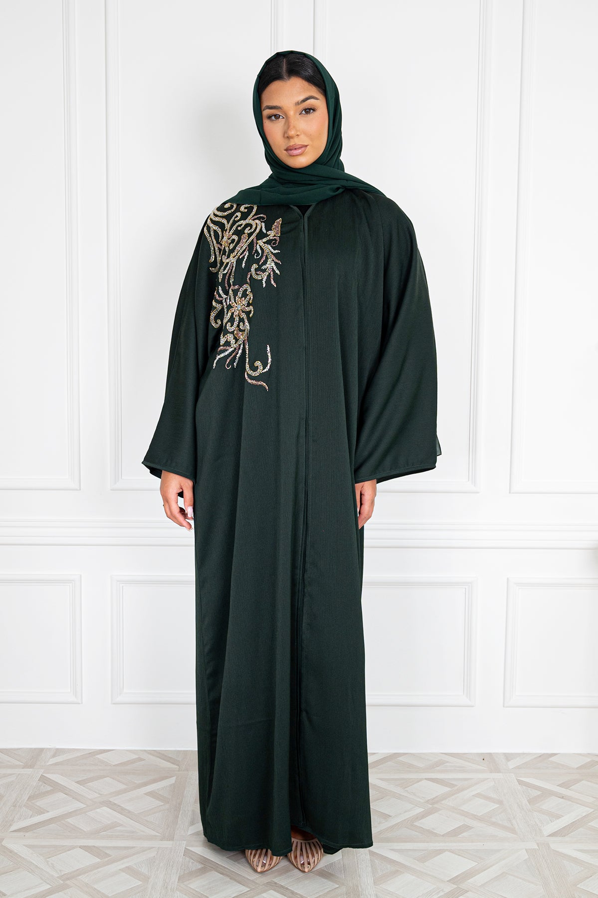 Hira Abaya