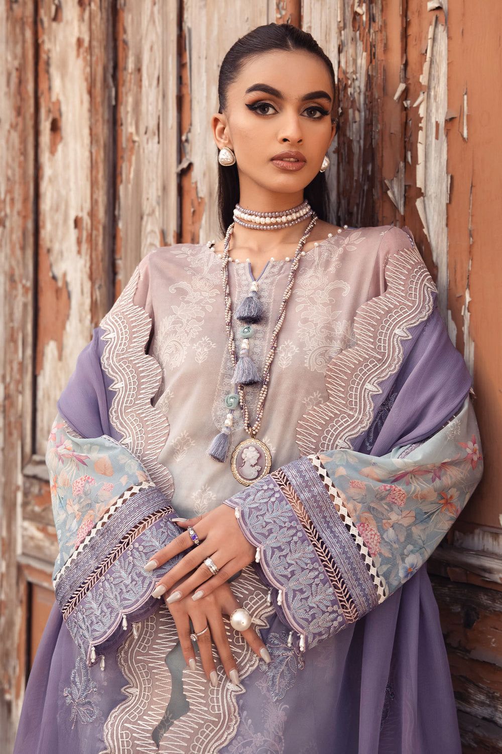 NS-121 - Nureh Maya Swiss Collection