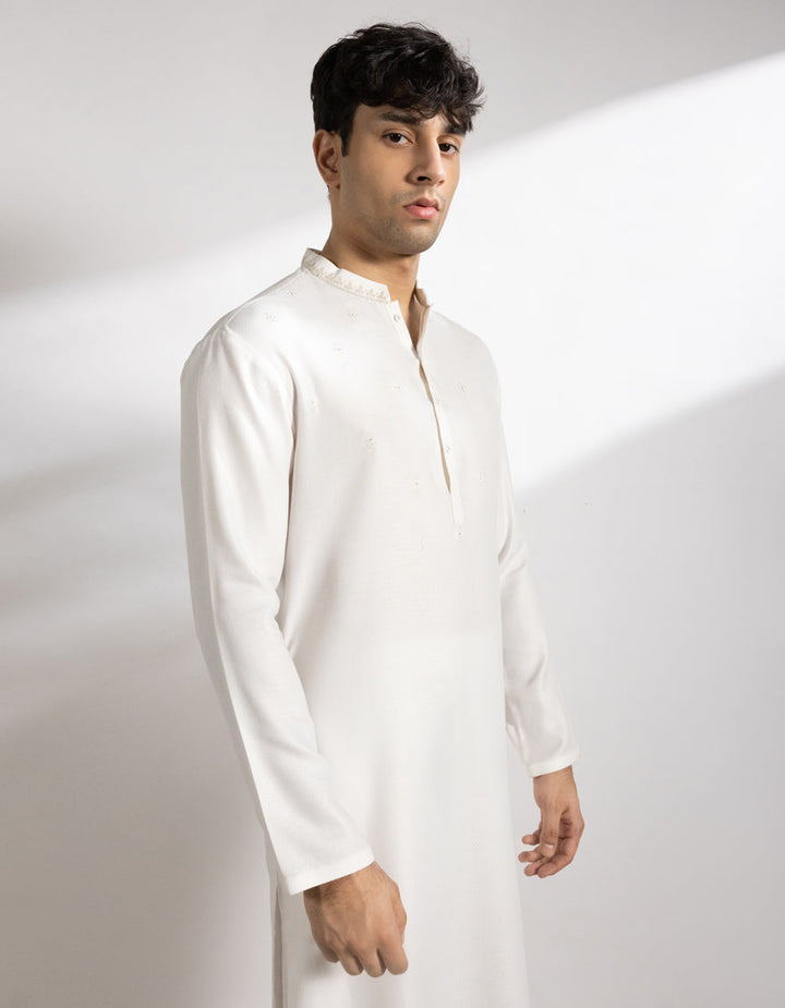 Blended Off White Kurta - J. Junaid Jamshed