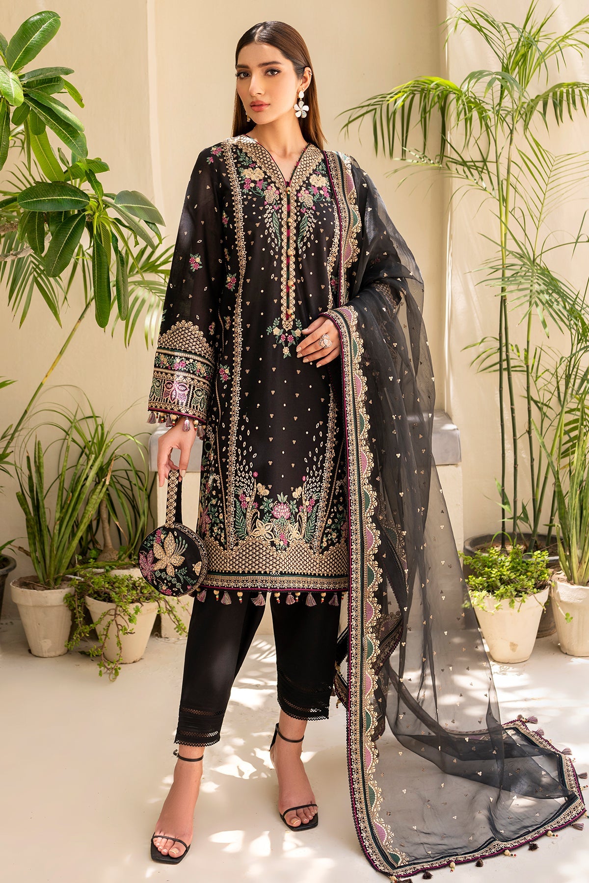 Design 4 - Jazmin Iris Lawn Stitched