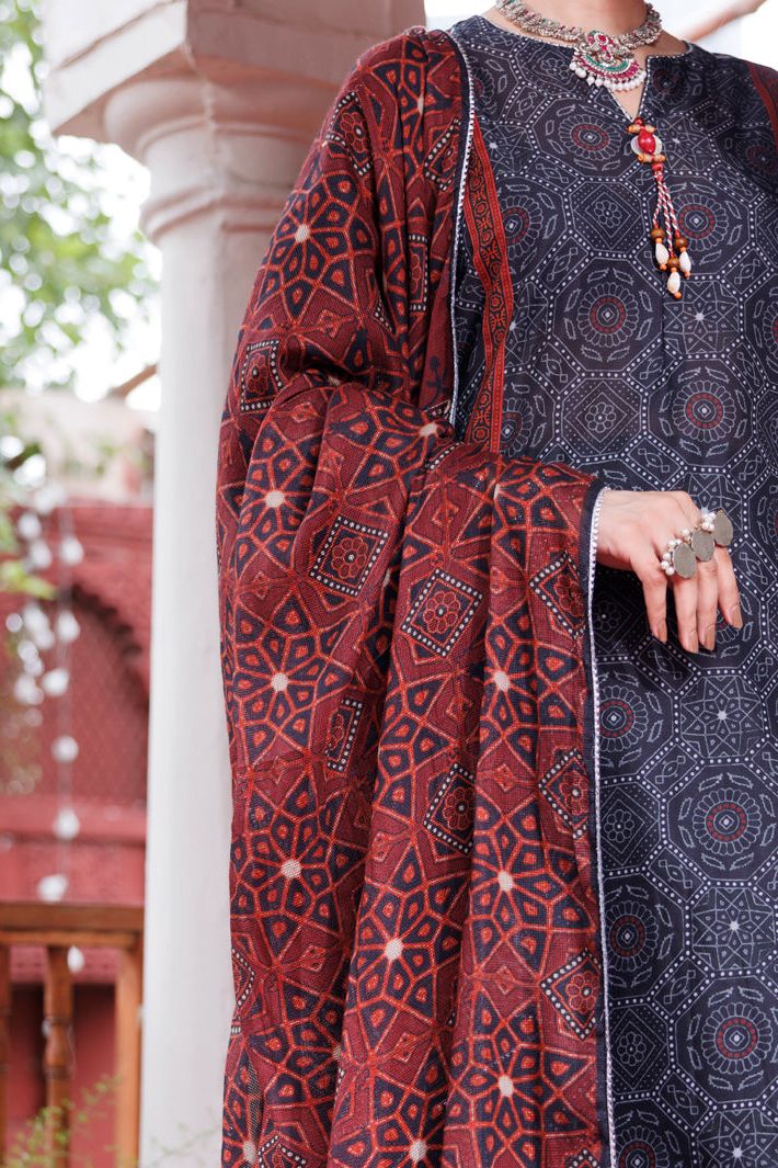 Cambric Black Stitched Suit - Almirah