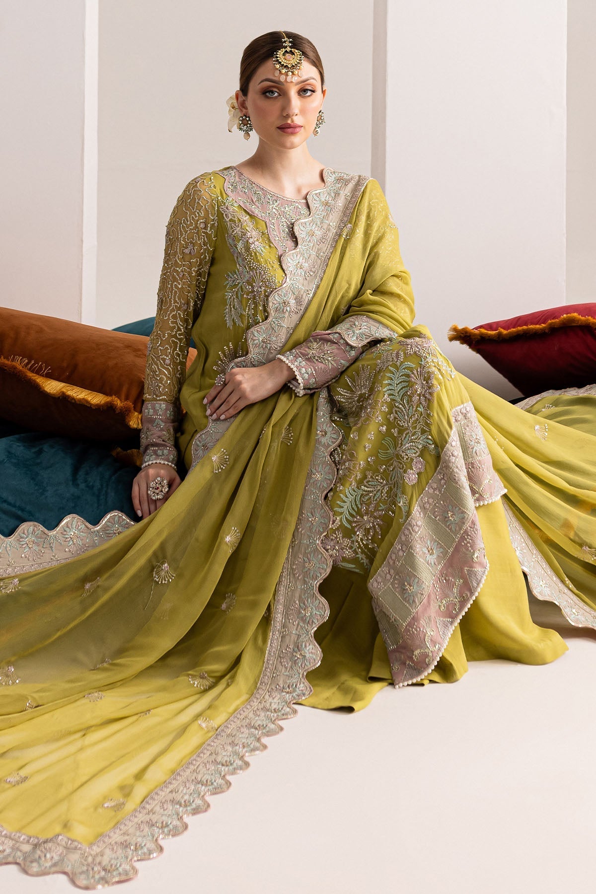 NP-515 | Nureh Stitched Fancy Formals