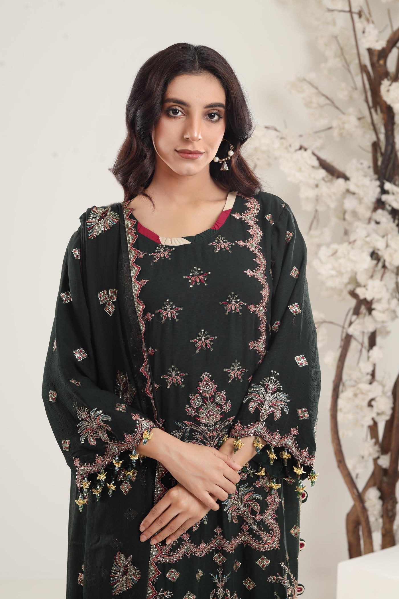 Hoor - Alizeh Dua Formal Stitched