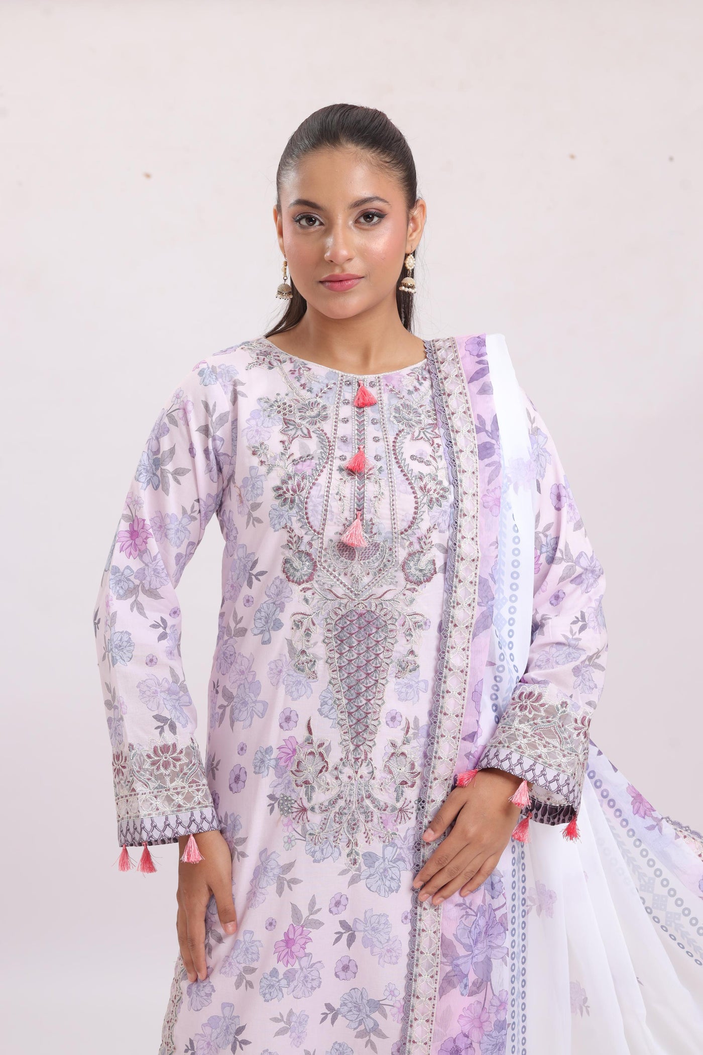 Lavy - Alizeh Levana Embroidered Stitched