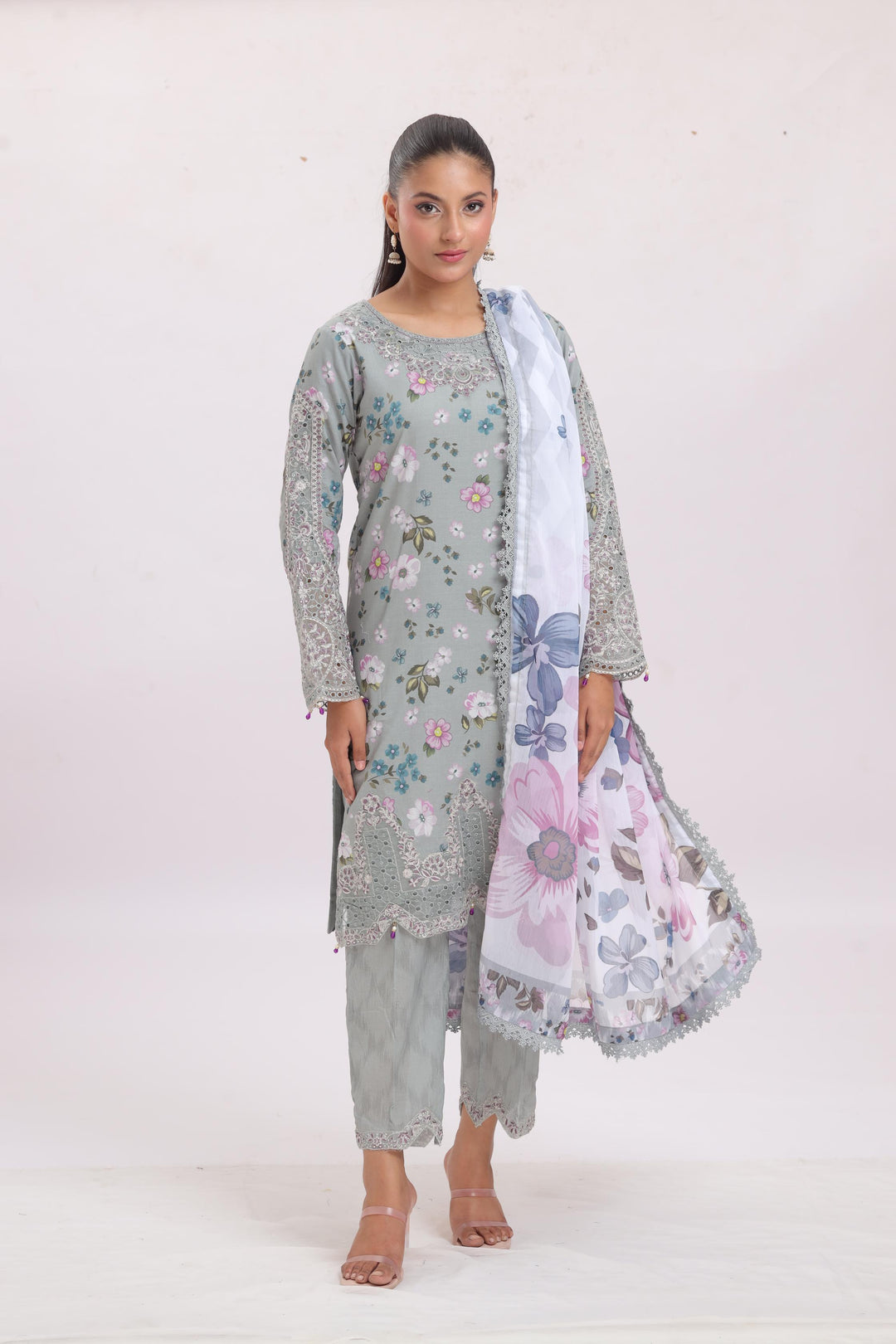 Cinder - Alizeh Levana Embroidered Stitched