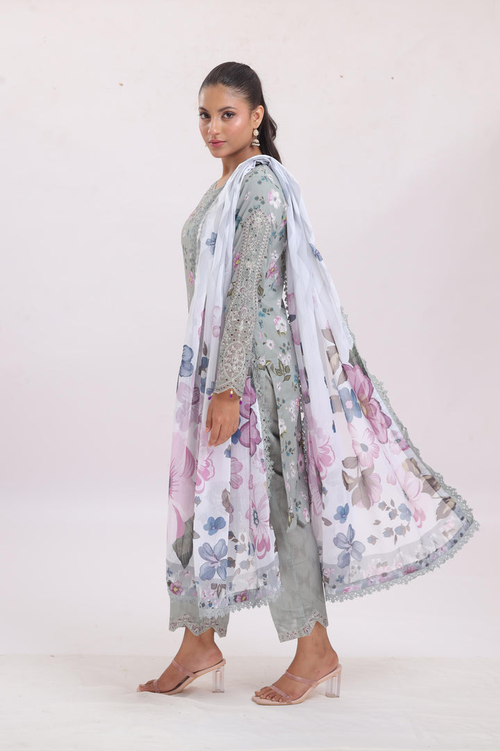 Cinder - Alizeh Levana Embroidered Stitched
