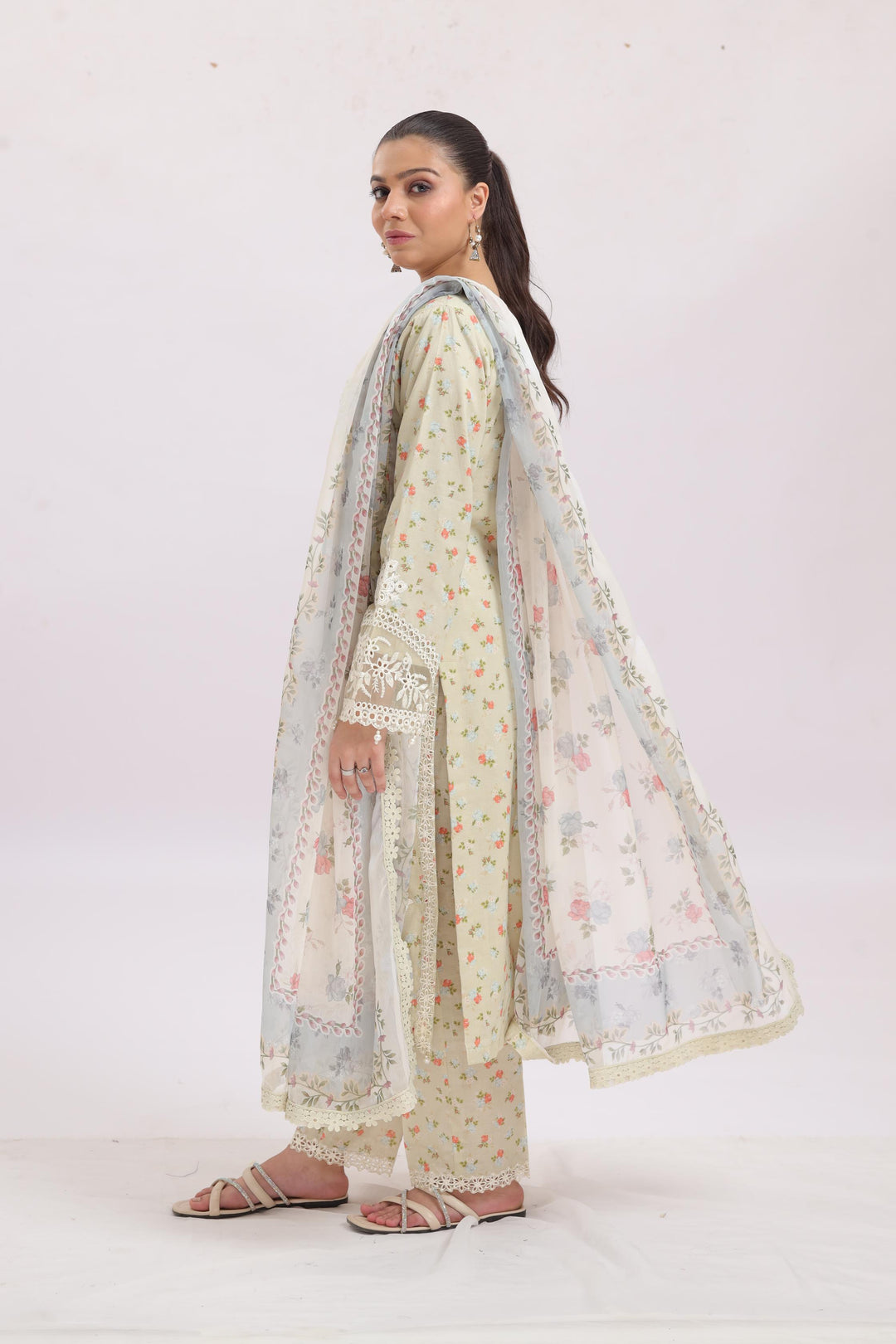 Solara - Alizeh Levana Embroidered Stitched