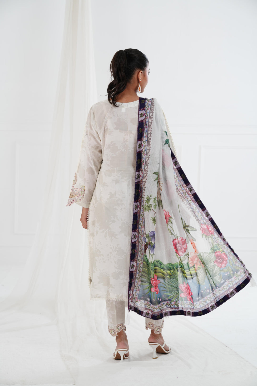 Karis - Alizeh Embroidered Printed Lawn Stitched