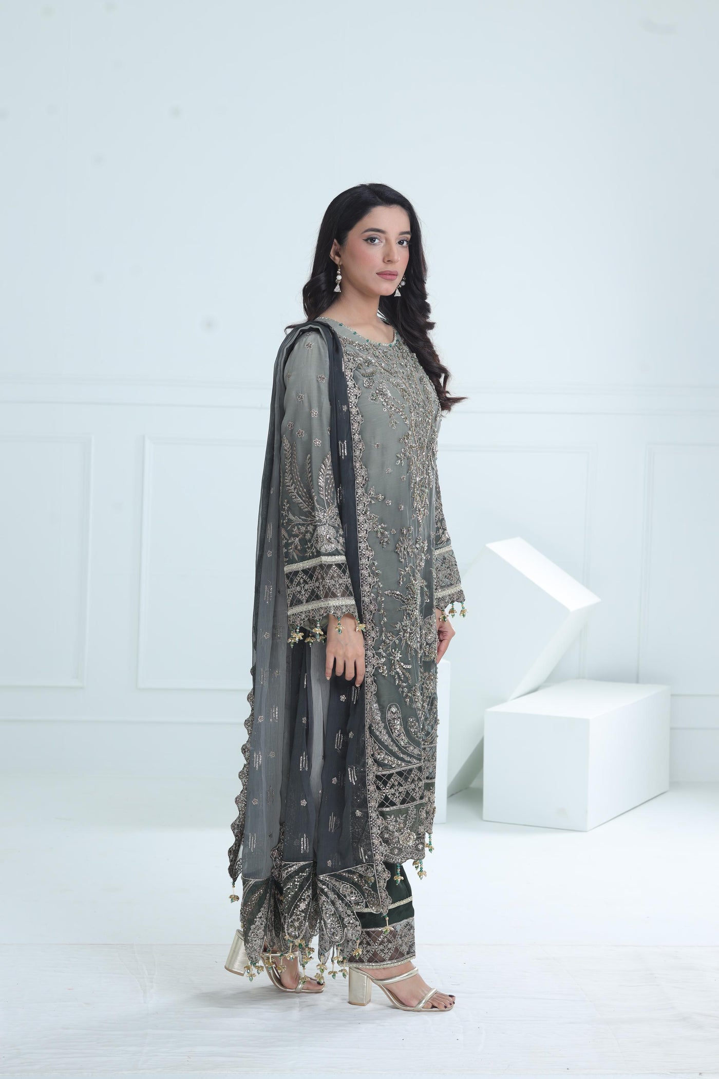 Jiya - Alizeh Reena Handmade Stitched Collection