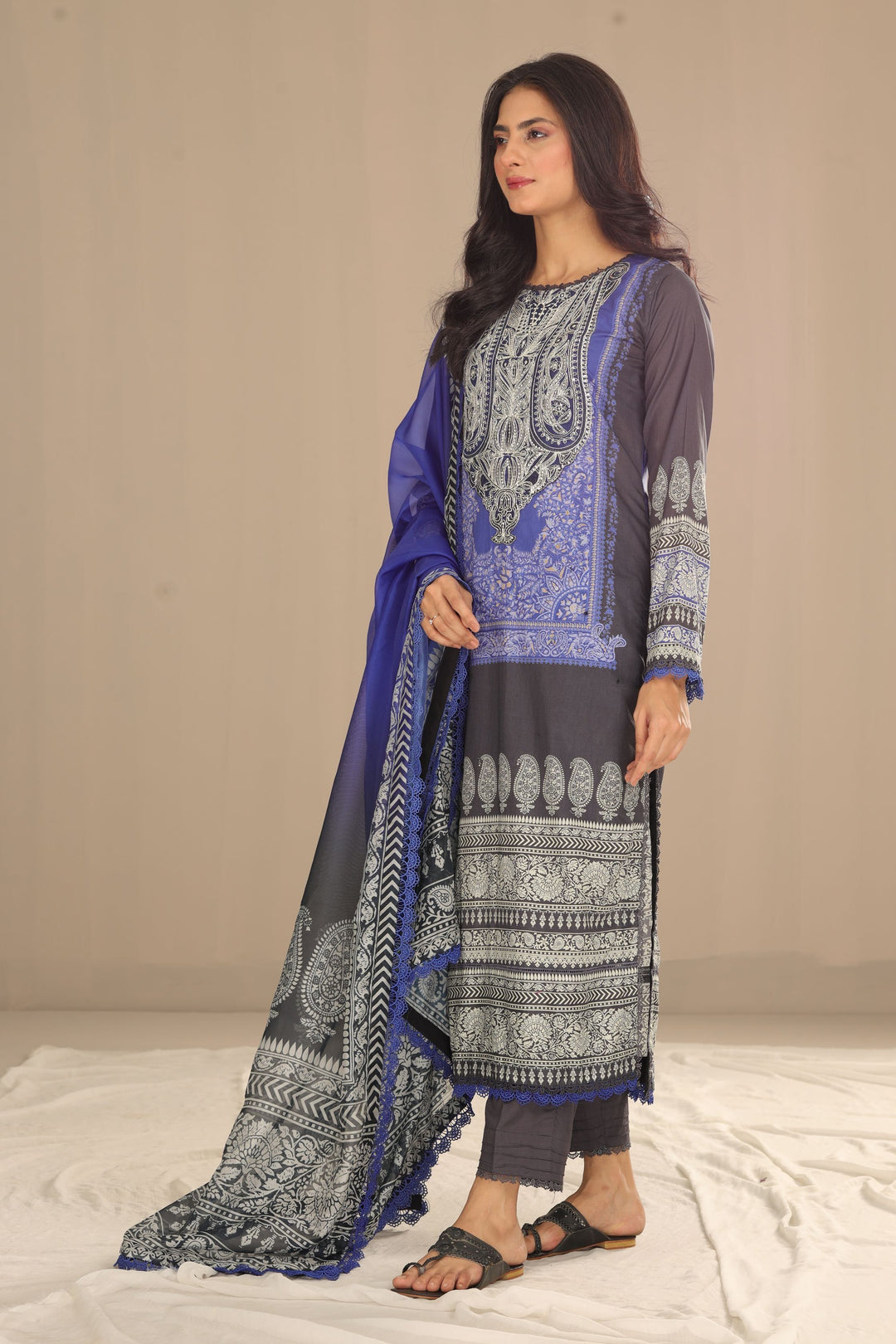 AJAS-09 - Asim Jofa Stitched Asra Intermix Collection