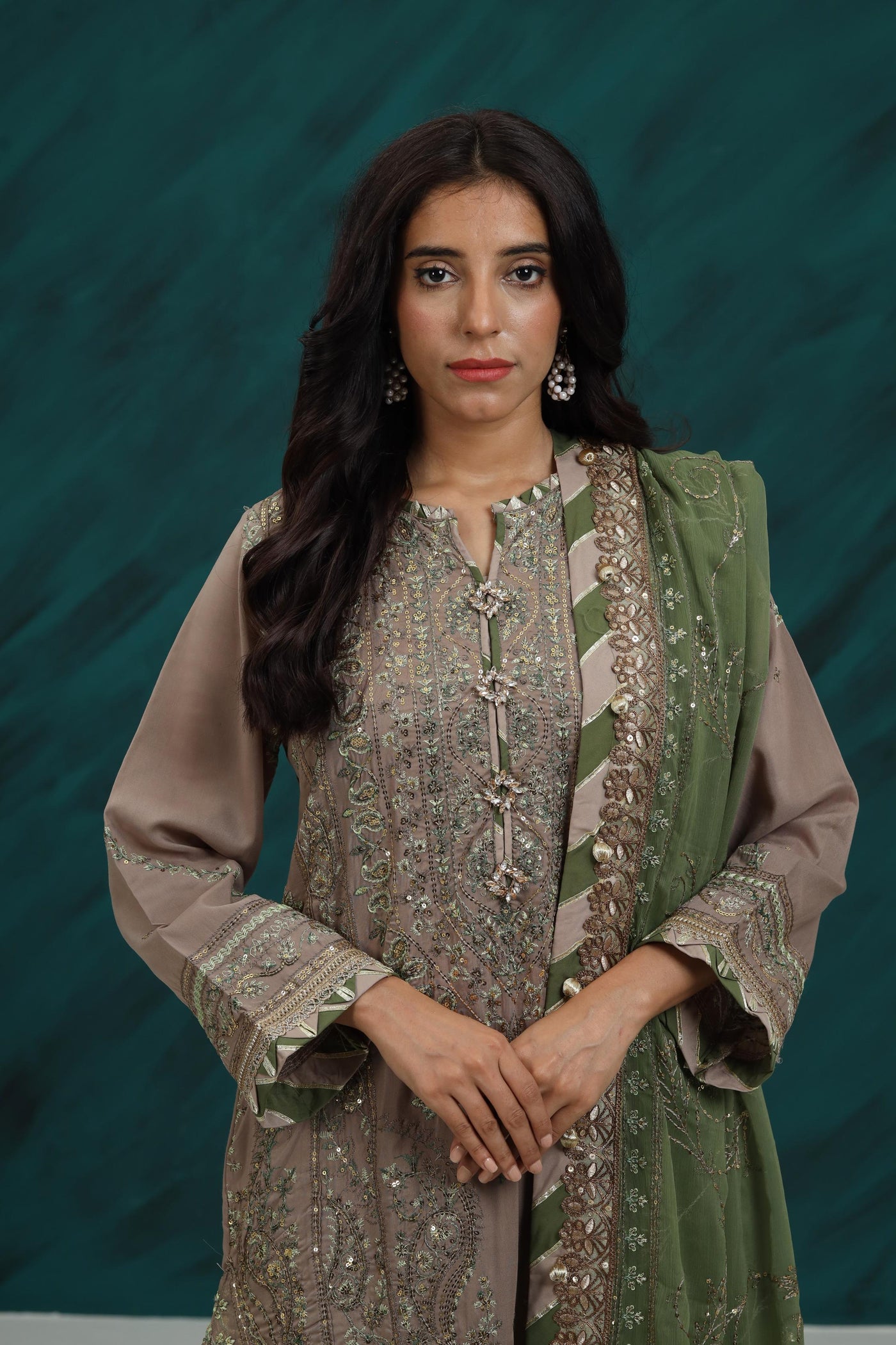 Design 8 - Asim Jofa Chamkeeli Collection