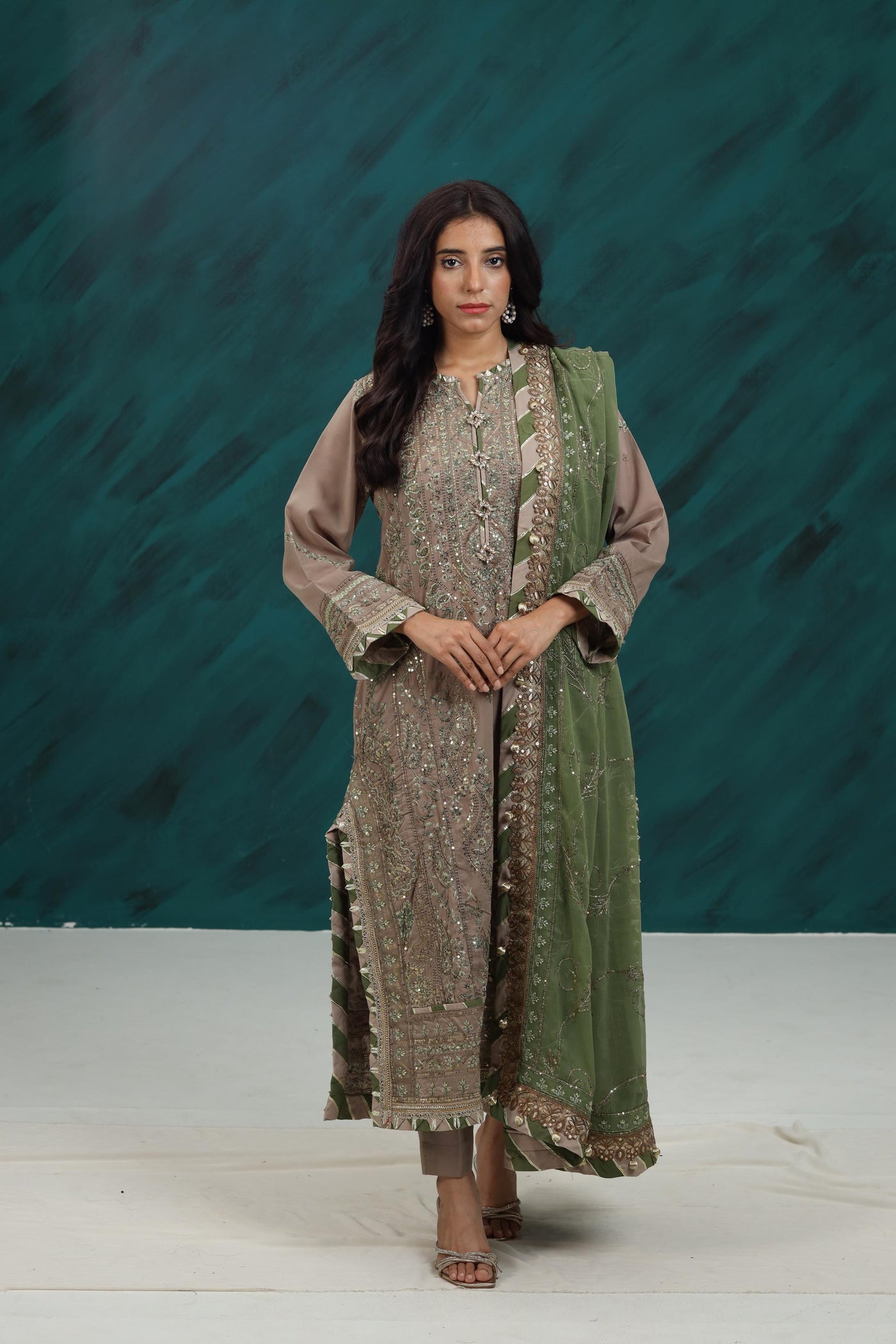 Design 8 - Asim Jofa Chamkeeli Collection