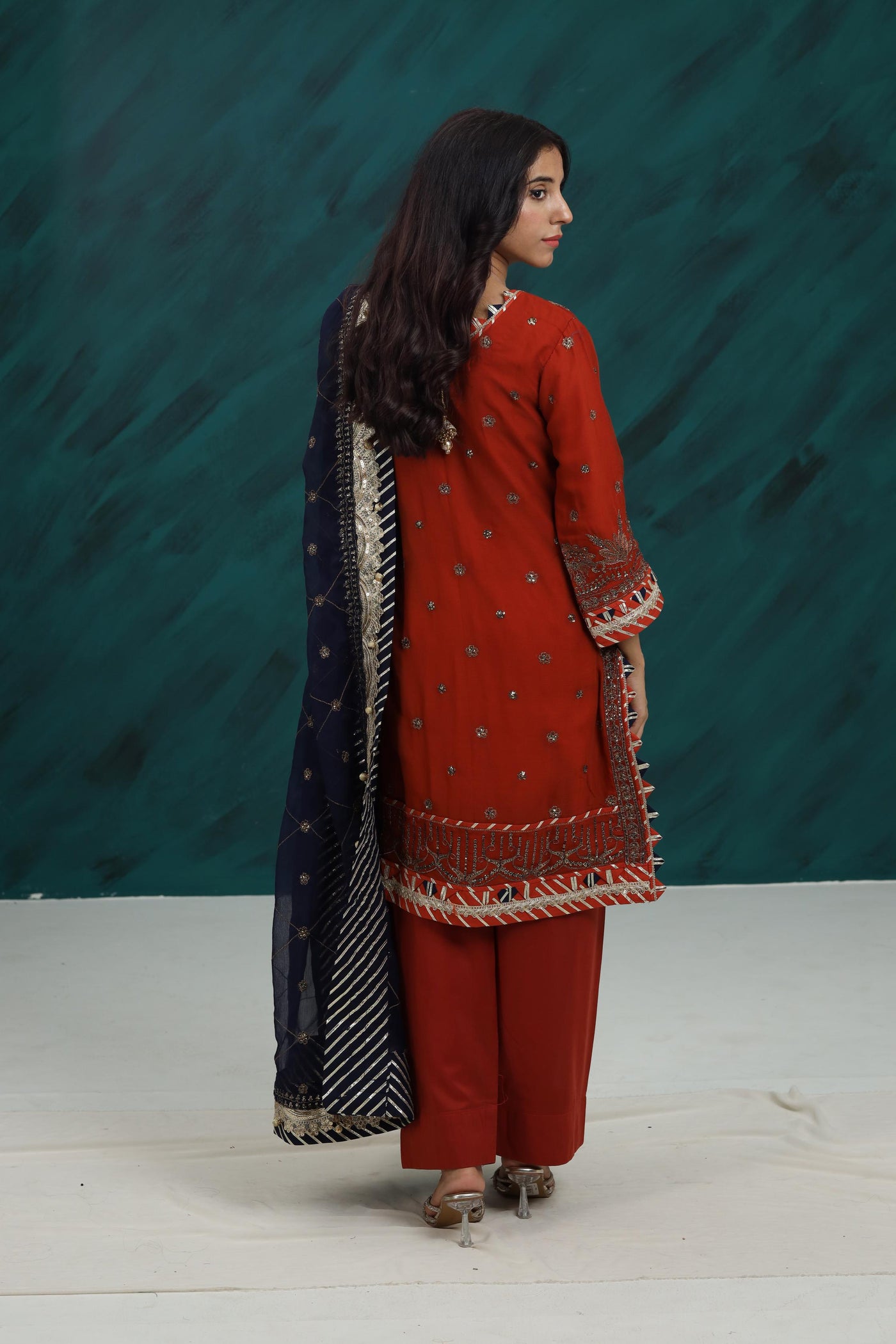 Design 10 - Asim Jofa Chamkeeli Collection